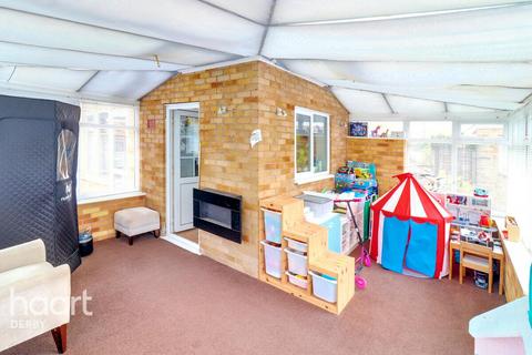39 Chilson Drive, Mickleover, Derby, DE3 0PG