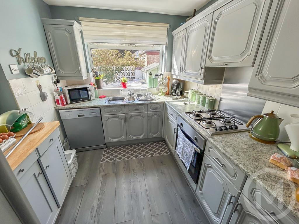 Stephens  kitchen.JPG