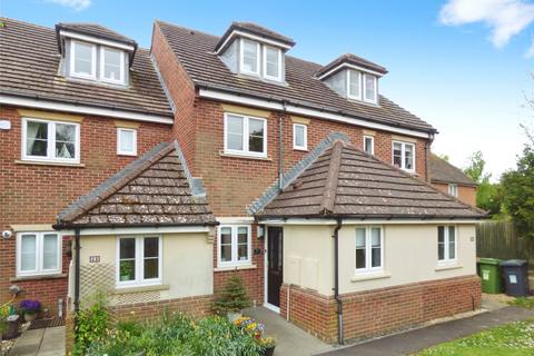 21 Walker Place, Hamble, Southampton, SO31 4BL