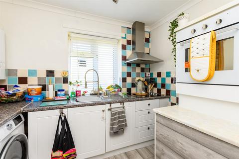 1 bedroom maisonette for sale, Burma Way, Chatham ME5