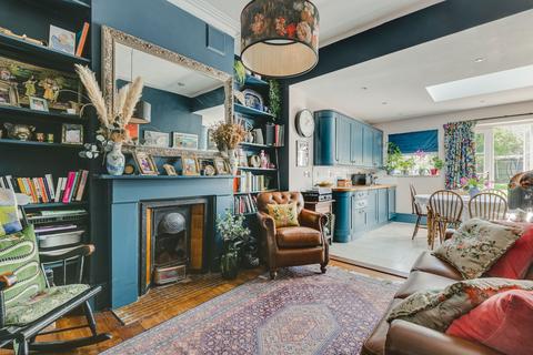6 bedroom semi-detached house for sale, Colfe Road, London, SE23 2ER