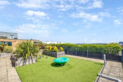 Flat 5, 1 Centric Close, London, NW1 7EP