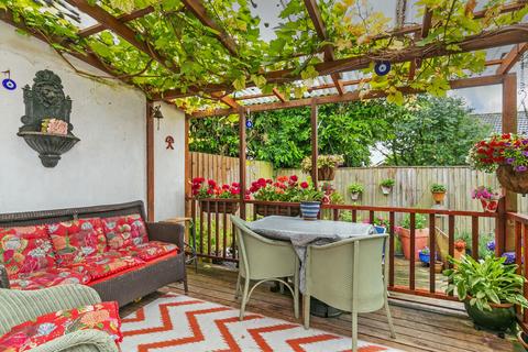 4 bedroom semi-detached bungalow for sale, South View Road, Winchester, SO22