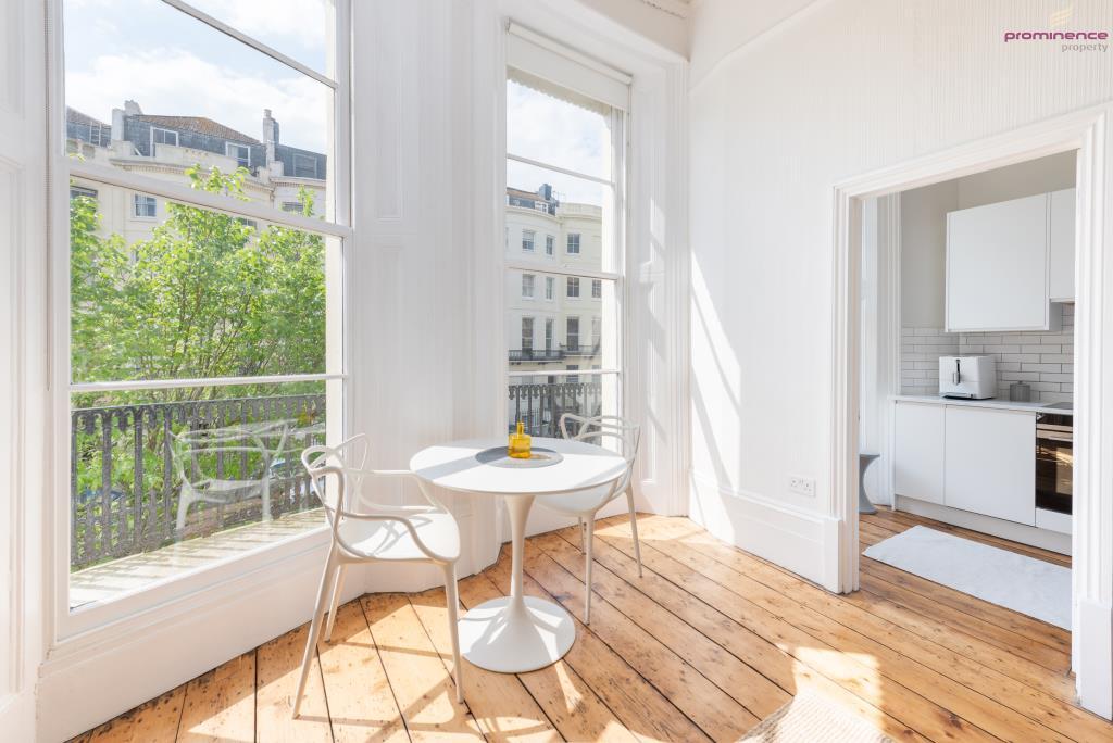 Brunswick Place-9 lge