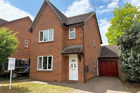 3 bedroom detached house for sale, St. Margarets Road, Evesham