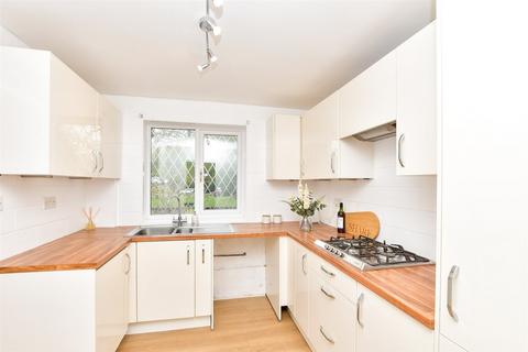 114 Worth Road, Crawley, RH10 7DU