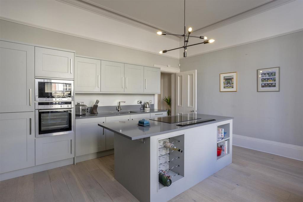Flat 1 2 Driffield Terrace 6.jpg