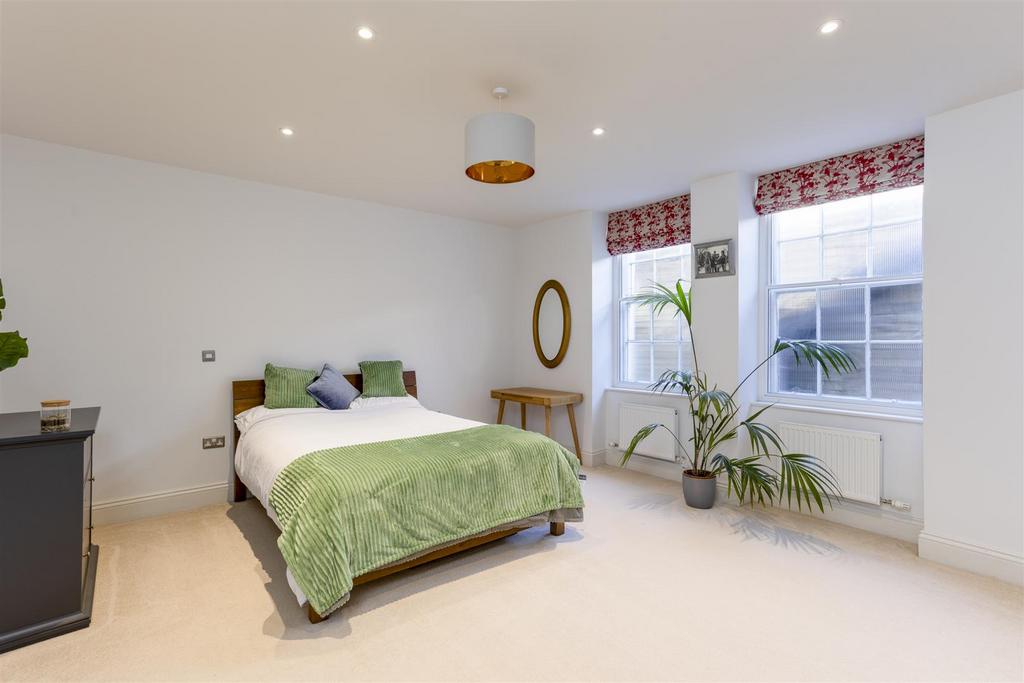 Flat 1 2 Driffield Terrace 28.jpg