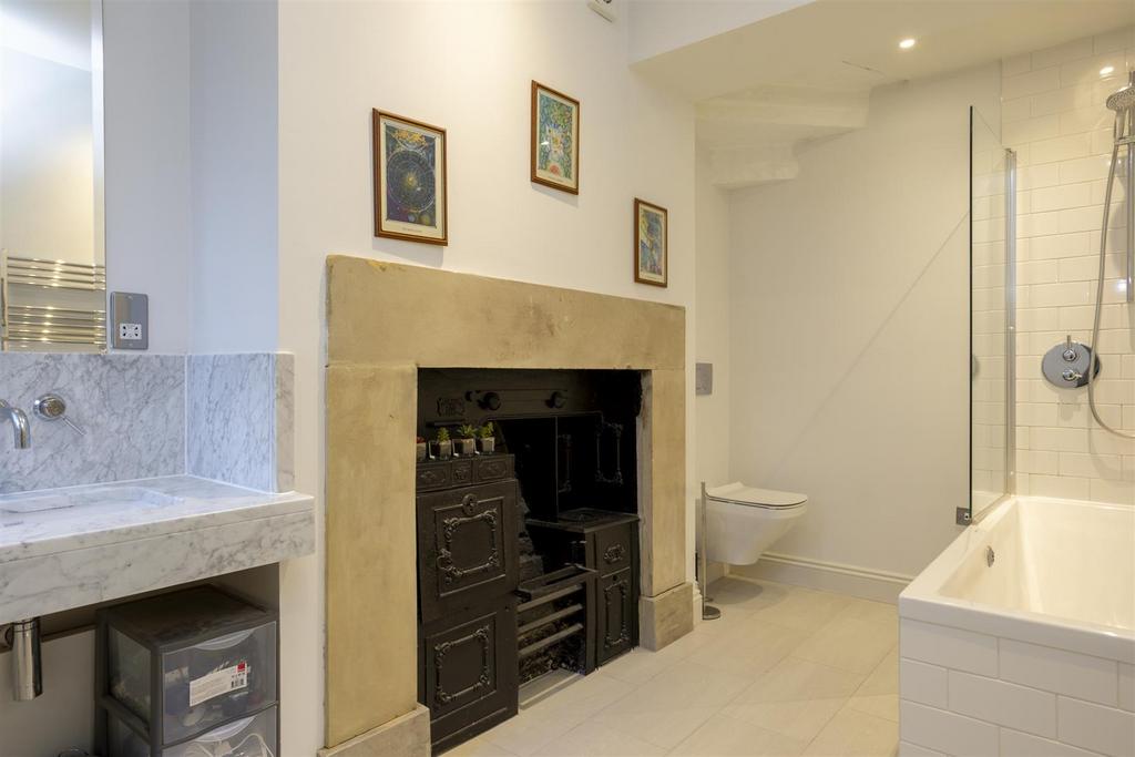 Flat 1 2 Driffield Terrace 36.jpg