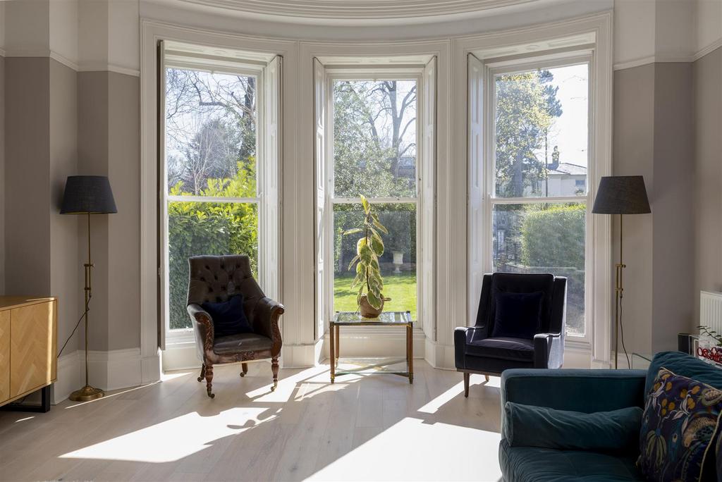 Flat 1 2 Driffield Terrace 12.jpg