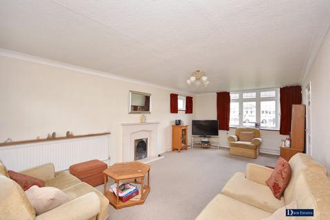 undefined, Barleycorn Way, Emerson Park, Hornchurch, RM11