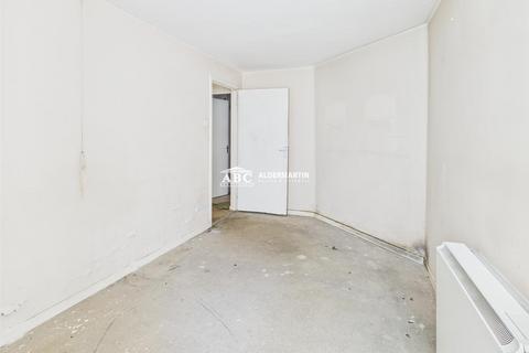 undefined, Nether Street, London