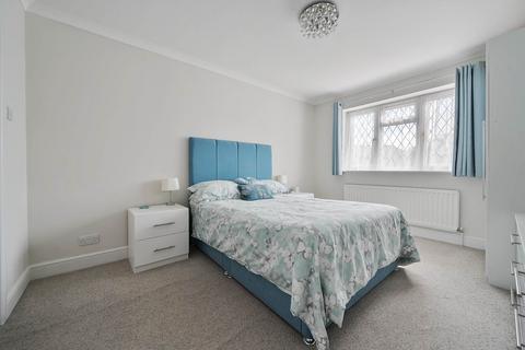 9 Bay Close, Earley, Reading, RG6 5GH