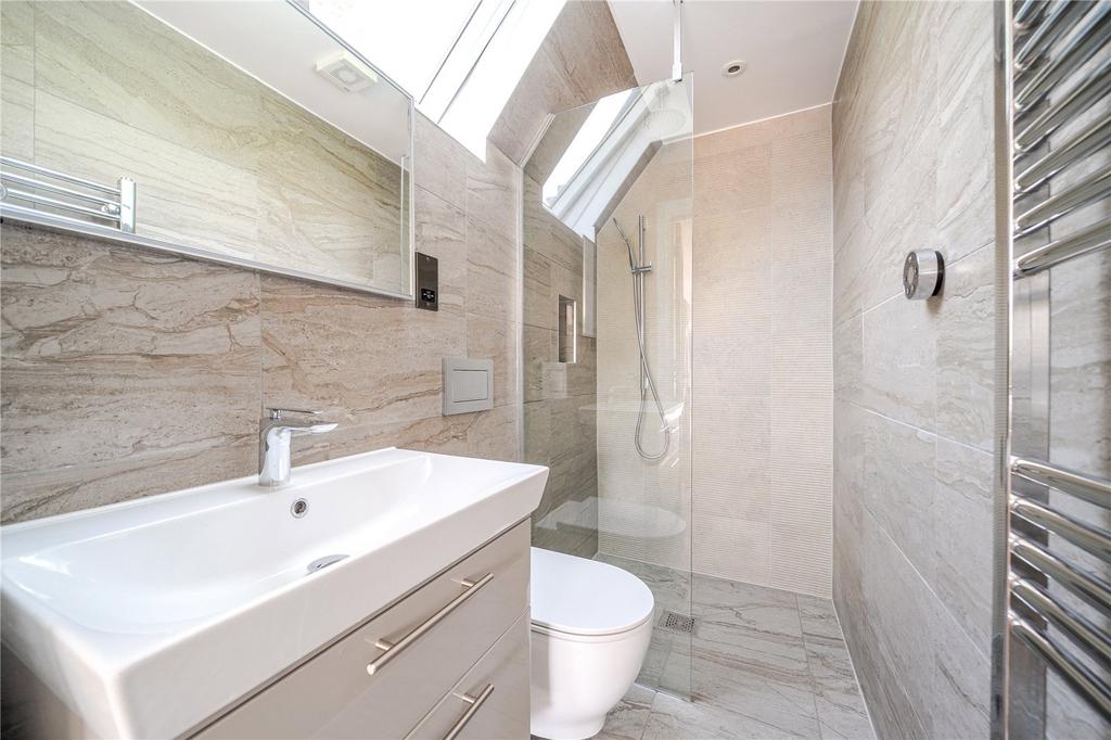 Master En-Suite