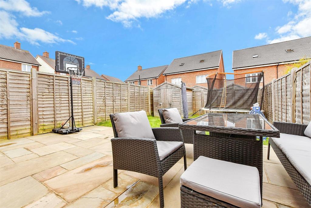 Patio / Decking