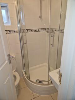 4 bedroom terraced house to rent, Buxton Rd, E15 1QU