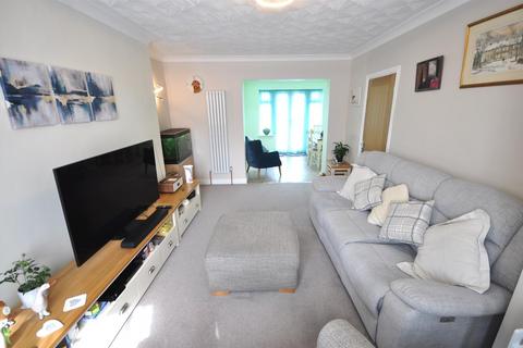 419 Broadway, Dunscroft, Doncaster, DN7 4HX