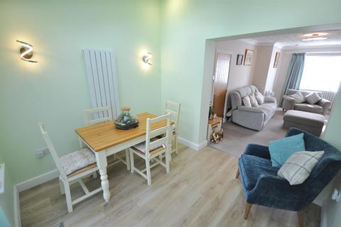 419 Broadway, Dunscroft, Doncaster, DN7 4HX