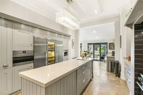 undefined, Mount Park Crescent, London, W5