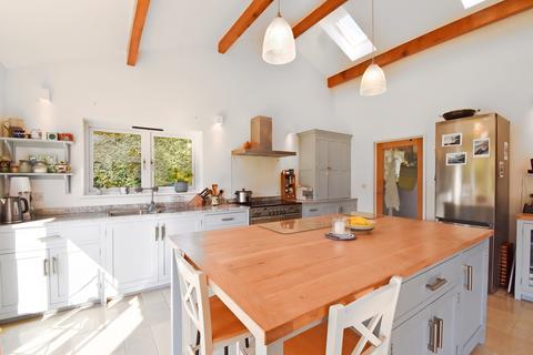 Cynidr House Duffryn Road, Llangynidr, Crickhowell, NP8 1NT