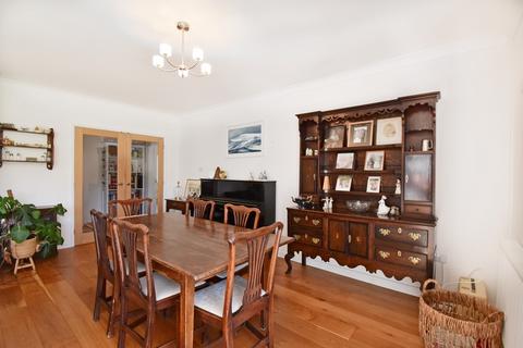 Cynidr House Duffryn Road, Llangynidr, Crickhowell, NP8 1NT