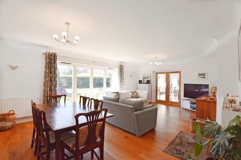 Cynidr House Duffryn Road, Llangynidr, Crickhowell, NP8 1NT