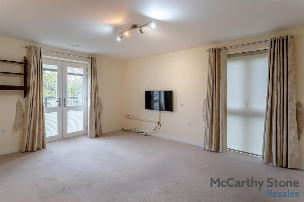 8644441-interior14.jpg