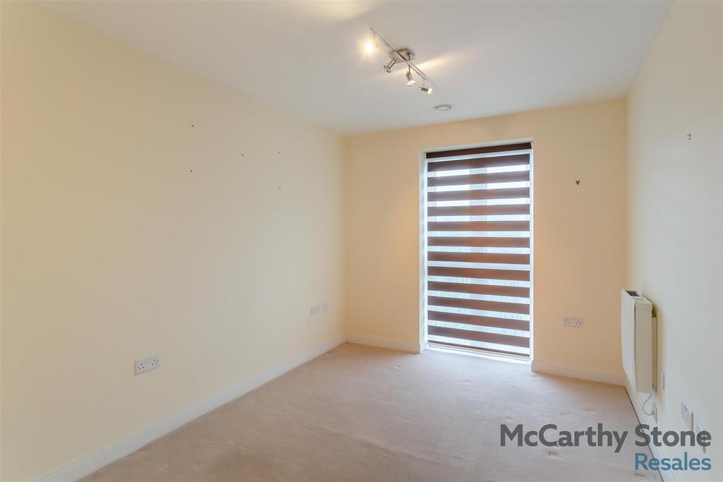 8644441-interior10.jpg
