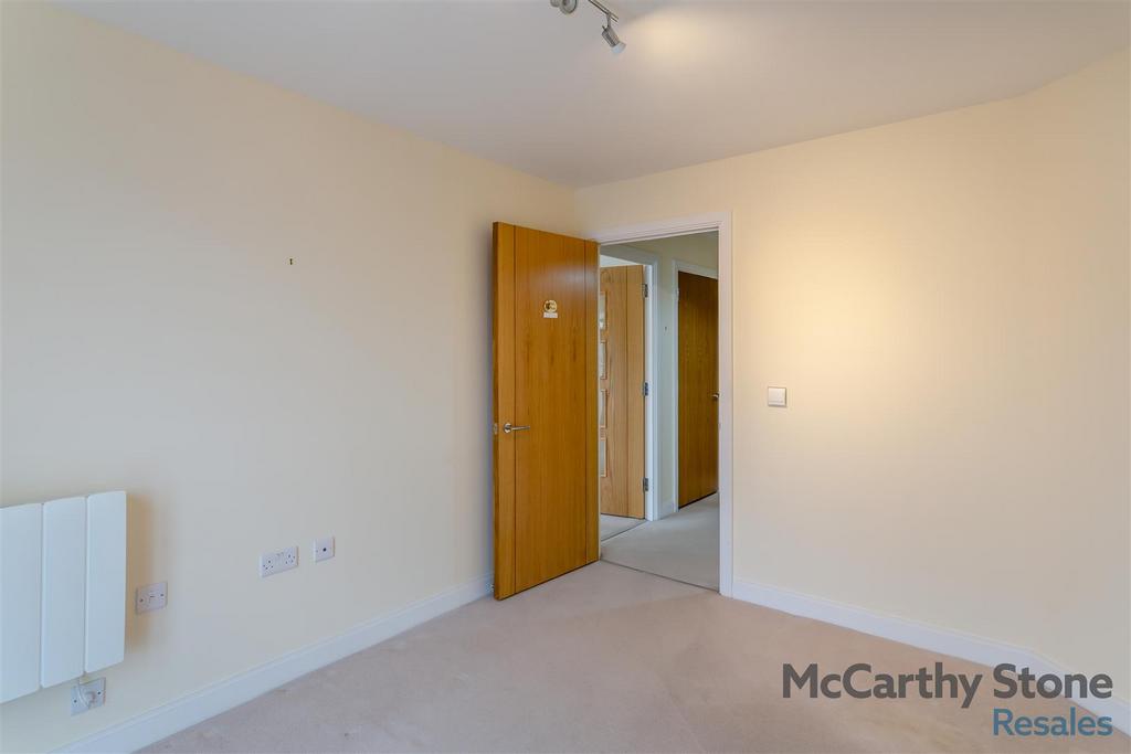 8644441-interior12.jpg