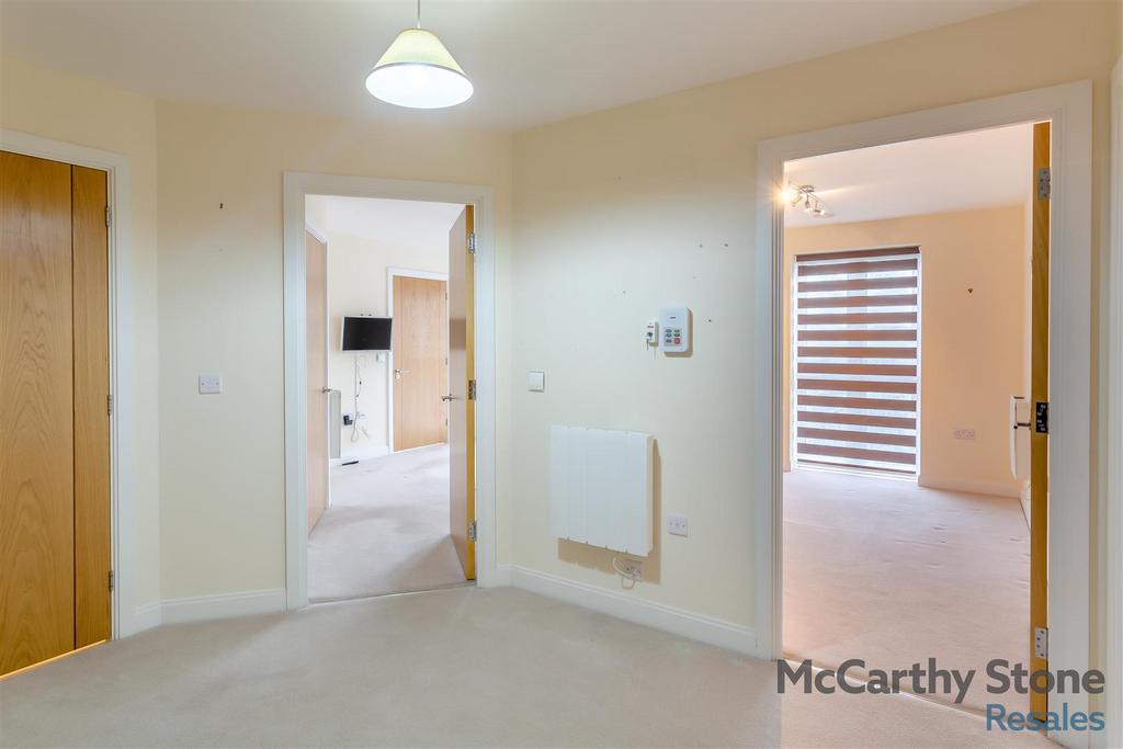 8644441-interior13.jpg