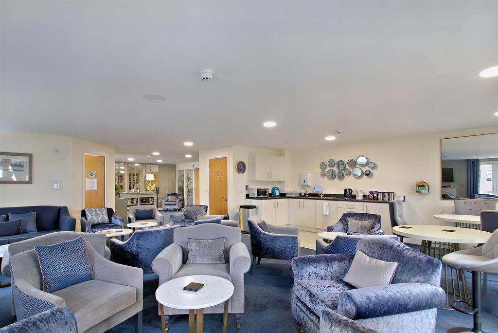 Homeowners Lounge