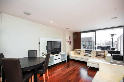 2 bedroom flat to rent, Balham Hill, Clapham South, London, SW12