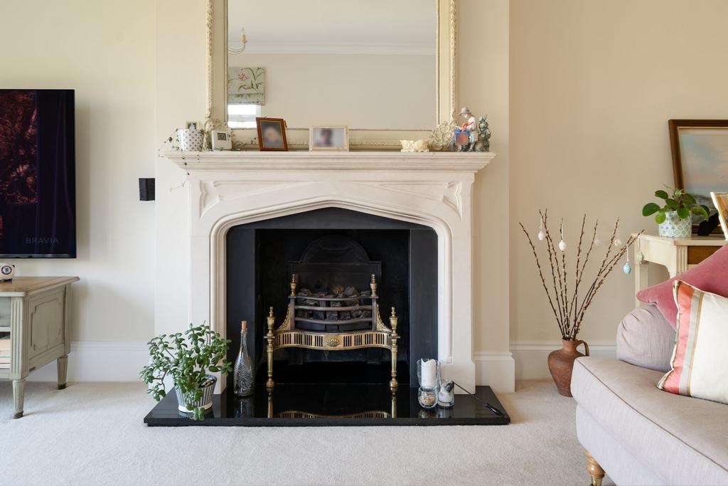 Lounge Fireplace