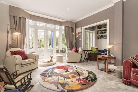 37 West Hill Way, London, N20 8QX