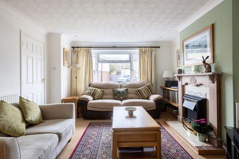 2 Ashden Walk, Tonbridge, TN10 3RL