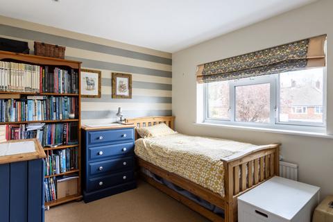 2 Ashden Walk, Tonbridge, TN10 3RL