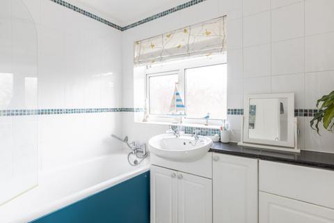 2 Ashden Walk, Tonbridge, TN10 3RL