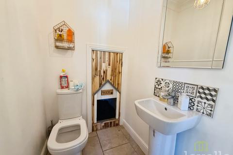 3 bedroom detached house for sale, Main Street, West Stockwith DN10
