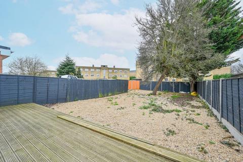 First Avenue, East Acton, London, W3