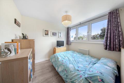 48 Kemble Road, Croydon, CR0 4JP
