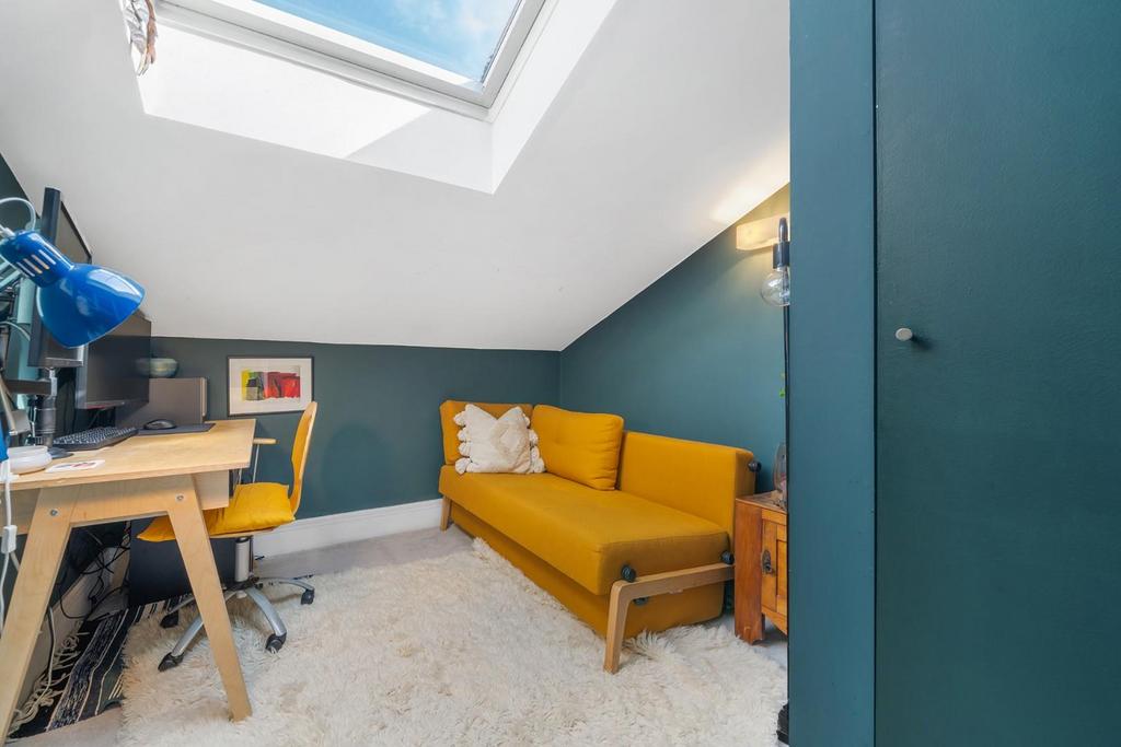 Bedroom 2.jpg