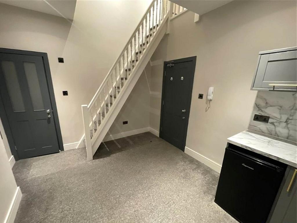 135318892 Entrance 