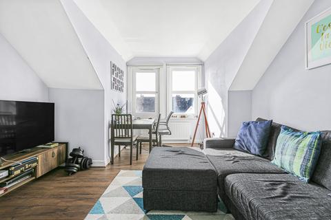 Flat 3, 37 Barrow Road, Streatham, London, SW16 5PE