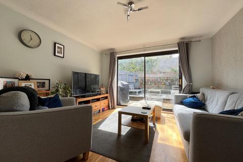 8 Alexandra Glen, Walderslade, Chatham, ME5 9EB