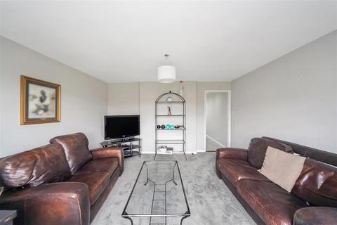 undefined, Crescent Road, London E4