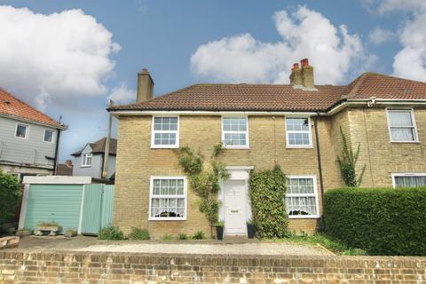 3 bedroom semi-detached house for sale, Chaucer Road, Elvington, Dover