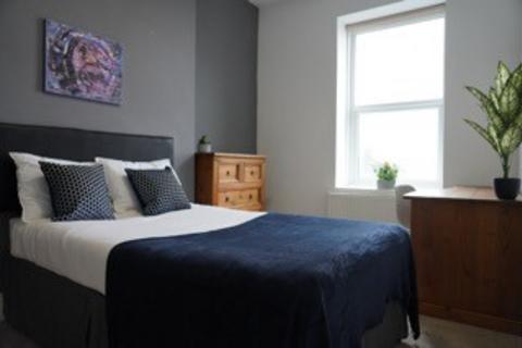 5 bedroom apartment to rent, 3B North Friary House