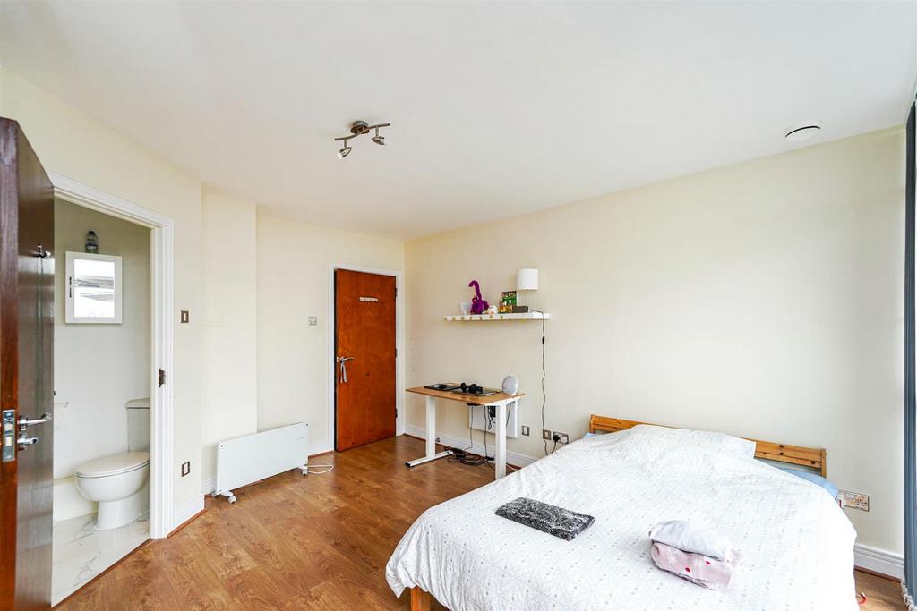 131 Gerry Raffles Square-9.jpg