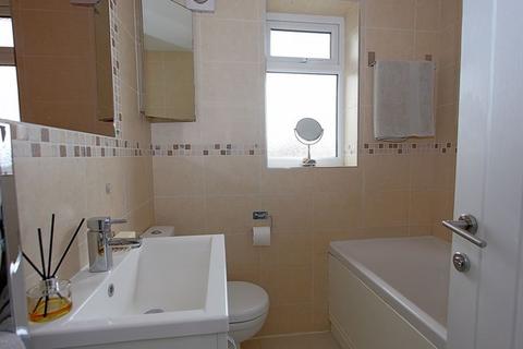 3 bedroom semi-detached house for sale, Albion Road, Chalfont St. Giles, Buckinghamshire, HP8