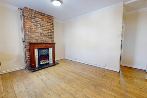 9 Whitfeld Road, Ashford, TN23 7TS